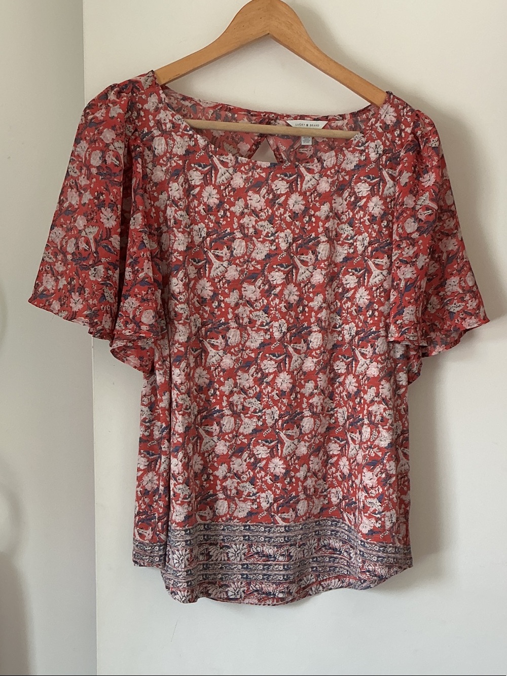 Lucky Brand Rust Coral Floral Flutter-Sleeve Blouse